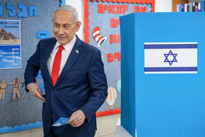 Israel inició una etapa de negociaciones políticas tras las elecciones parlamentarias, en las que el partido de Benjamín Netanyahu quedó como la principal fuerza, pero sin una mayoría suficiente para asegurar la formación del próximo gobierno.